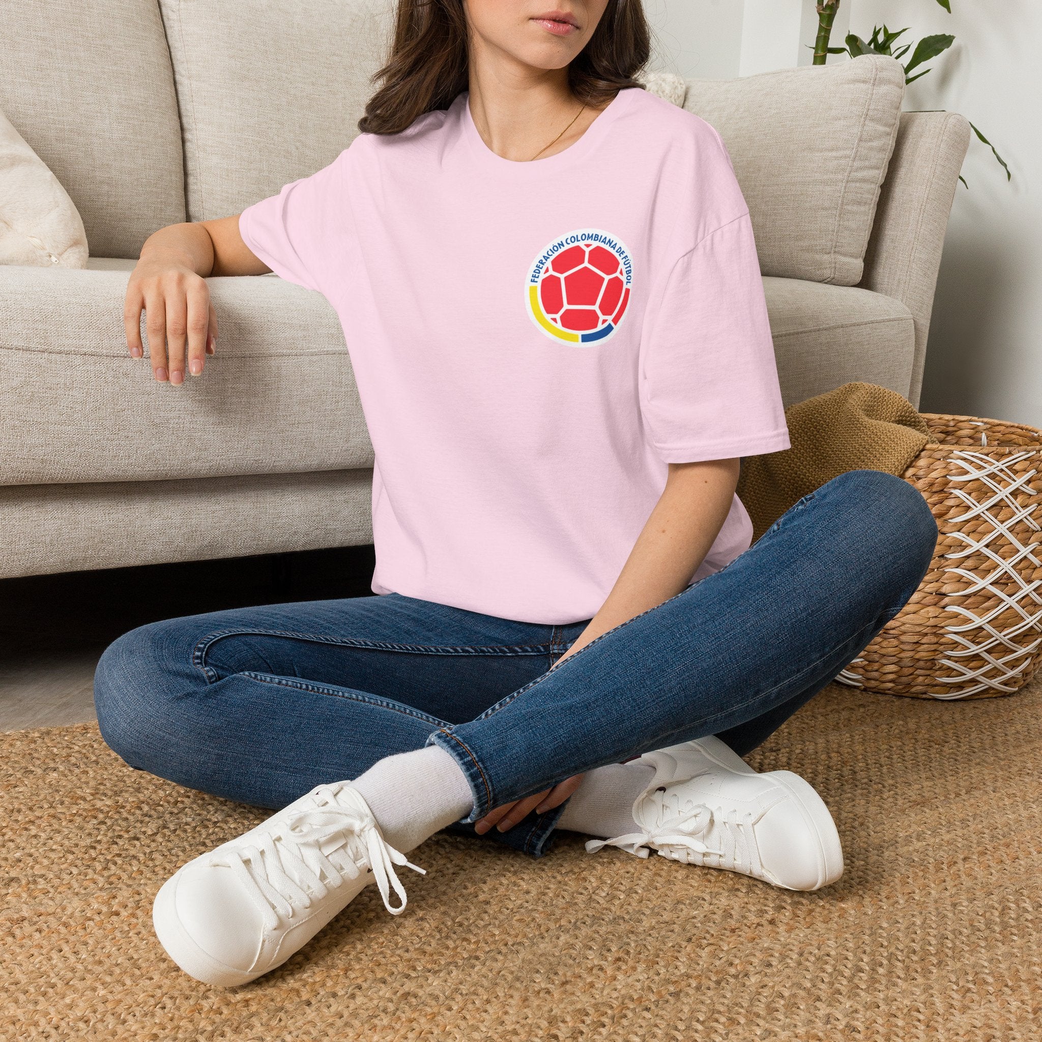 T-Shirt — Colombian Football Emblem Tee (Federación Colombiana de Fútbol)
