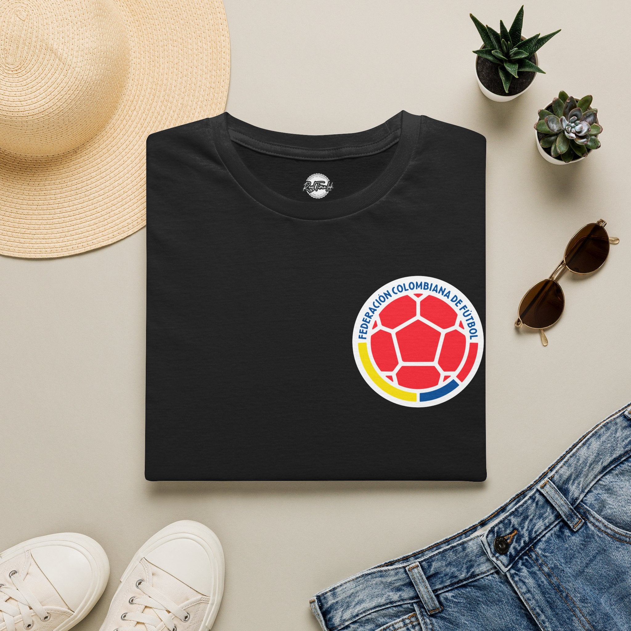 T-Shirt — Colombian Football Emblem Tee (Federación Colombiana de Fútbol)
